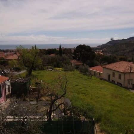 Casa Belvedere Diano Castello Luaran gambar