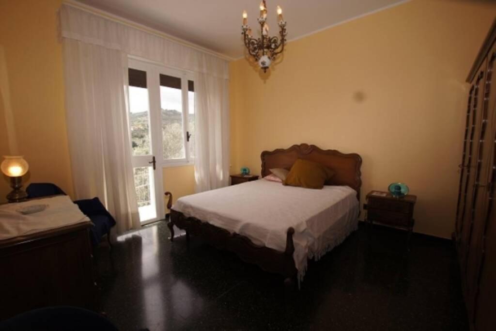 Casa Belvedere Diano Castello Luaran gambar